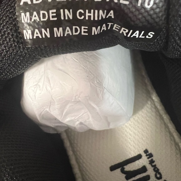 Corky’s Women’s Black Adventure Sneaker - Picture 3 of 7